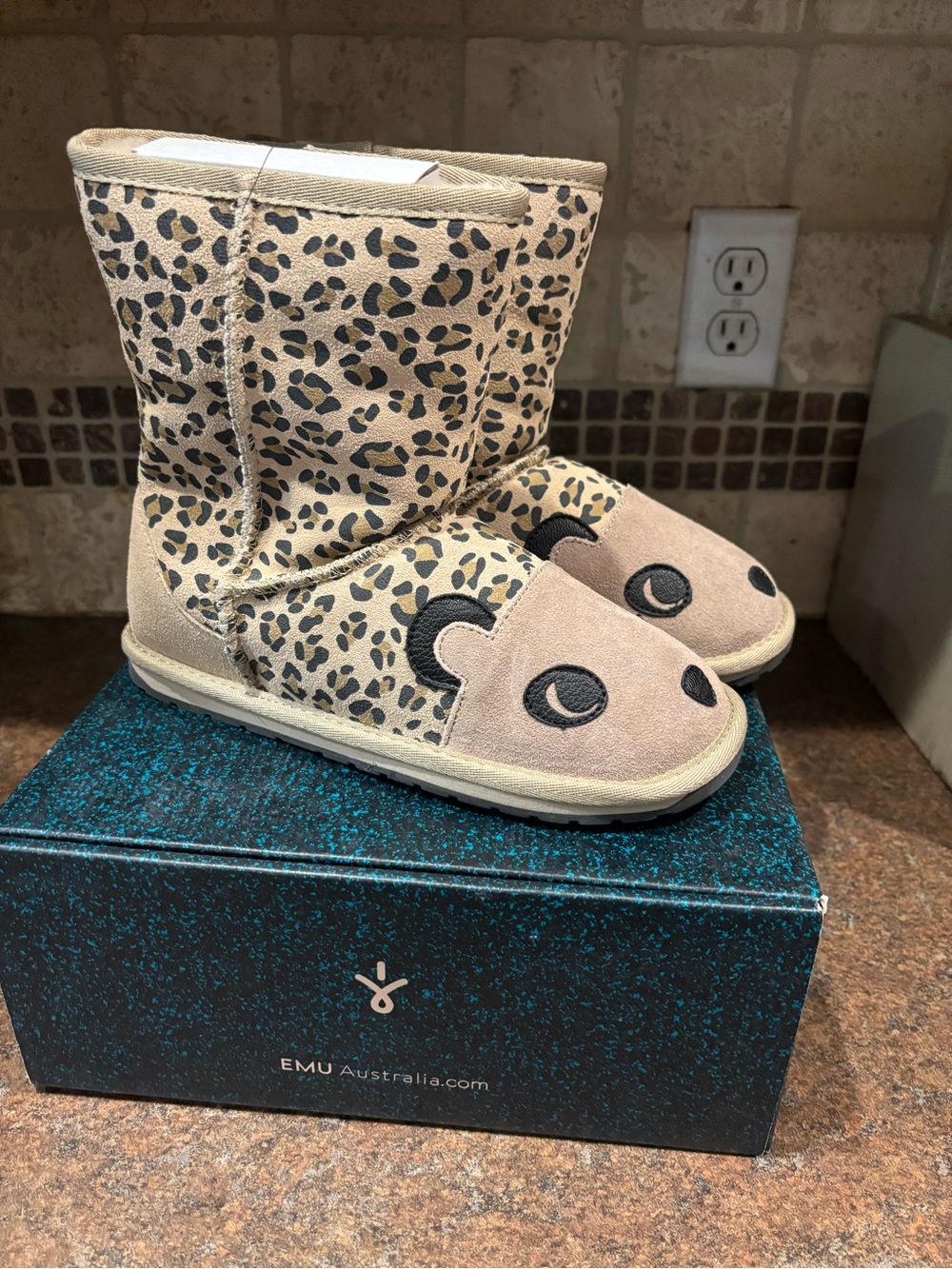 Emu Beige Leopard Print cheetah Kids Boots